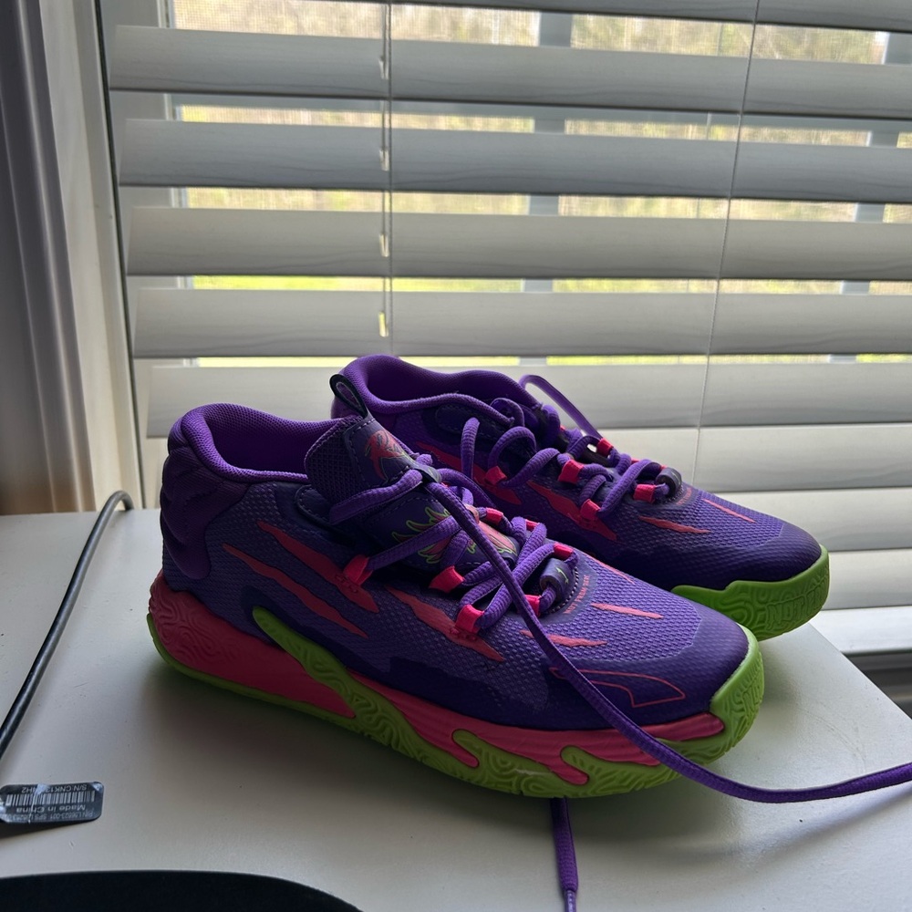LaMelo ball MB.03 purple and green (toxic)